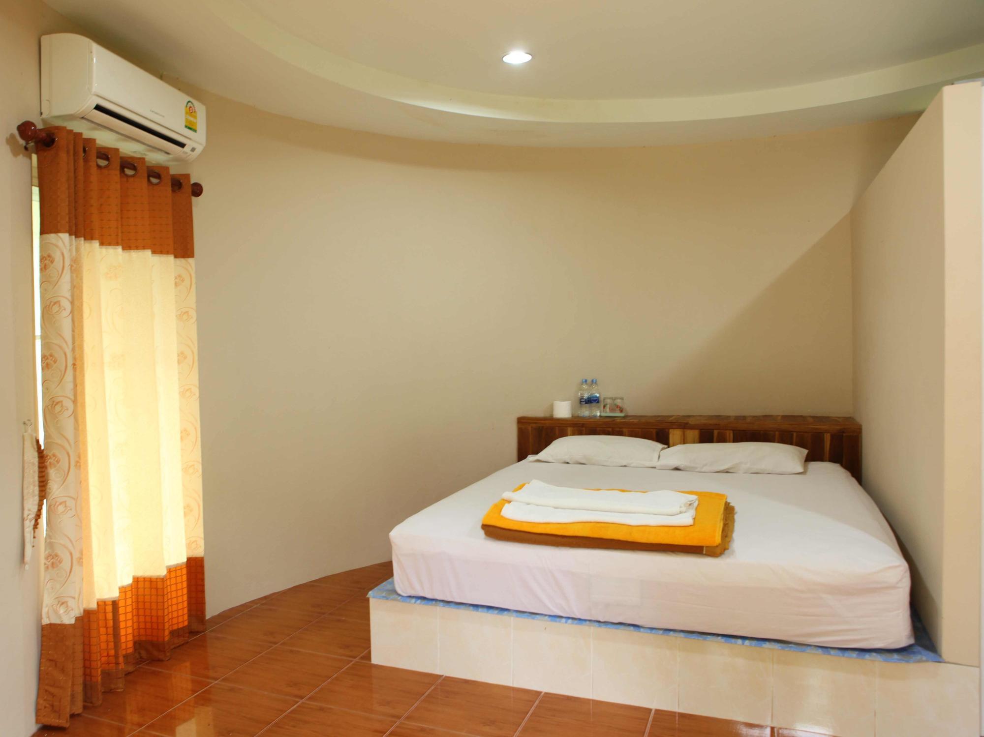 Baan Suan Chan Kanchanaburi Extérieur photo