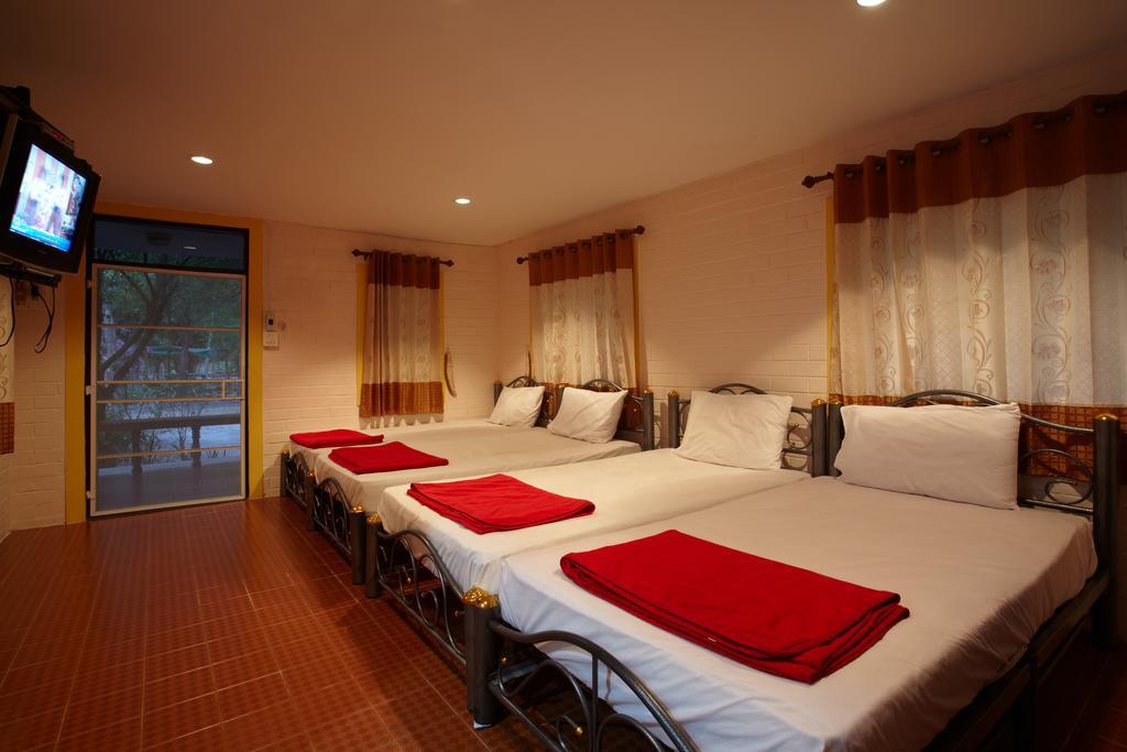 Baan Suan Chan Kanchanaburi Extérieur photo